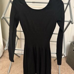 Elegant Black Long Sleeve Dress